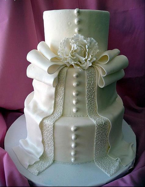 Shugee's-Bridal-Cake