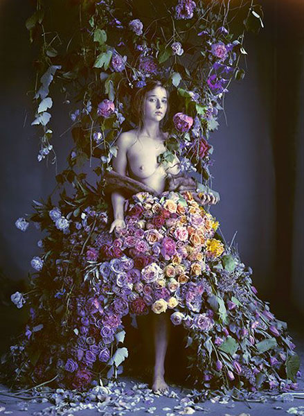 Kristen-Hatgi-Sink-Flower-Fashion-Photography