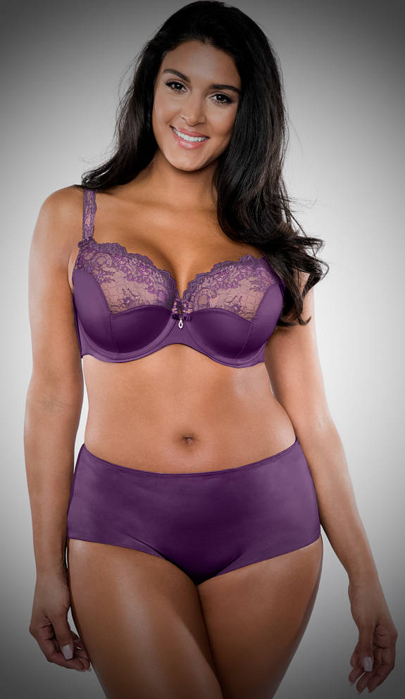Curvy Couture Lace Tulip Balconette and Lace Hipster Now in