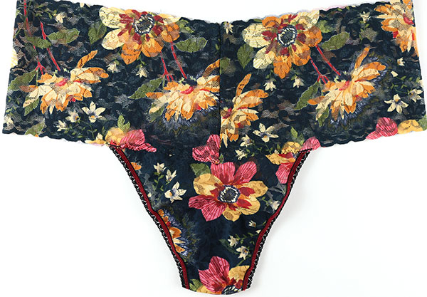 Hanky Panky Plus Size printed lace autumn bloom collection as featured on Lingerie Briefs