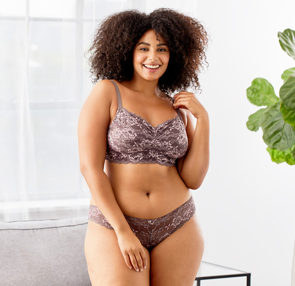 Montelle Intimates lace Bralette is perfect for women with larger busts and smaller backs. featured on Lingerie Briefs