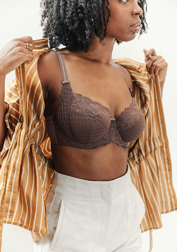 Curvy Bras for Small Ribcages: My Bra Journey - Lingerie Briefs