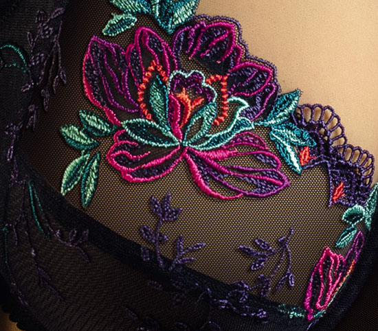 Lise Charmel Embroidery detail from Magie Saphir Collection