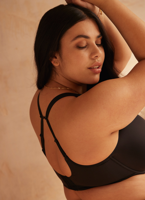 Sculptresse Introduces a NEW Spacer T-shirt Bra ~ Elegance