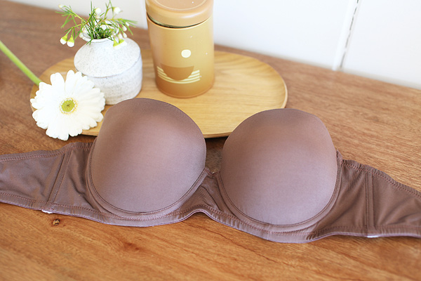 The Little Bra Company's SASHA Bra featured on Lingerie Briefs