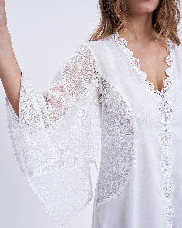 Flora Lastraioli Italian cotton lace Loungewear featured on Lingerie Briefs