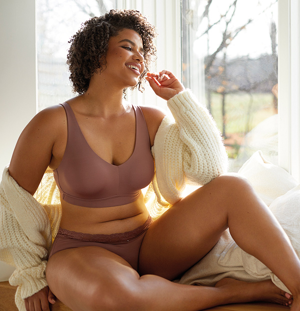 Montelle's MYSA Cup-Sized Bralette featured on Lingerie Briefs