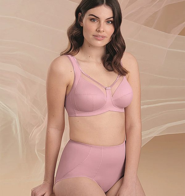 Everyday Elegance ~ Anita's Clara Comfort Bra Now Up to I-cup in Black &  Sand - Lingerie Briefs ~ by Ellen Lewis