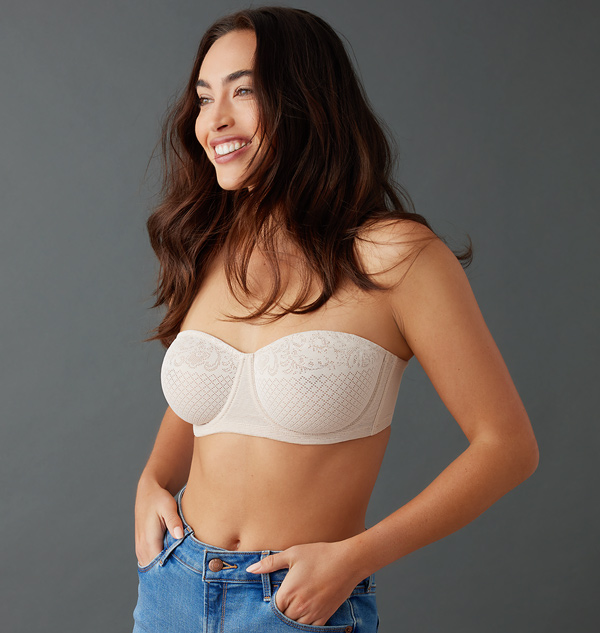 Visual Effects Strapless Minimizer Bra by Wacoal - featured on Lingerie Briefs