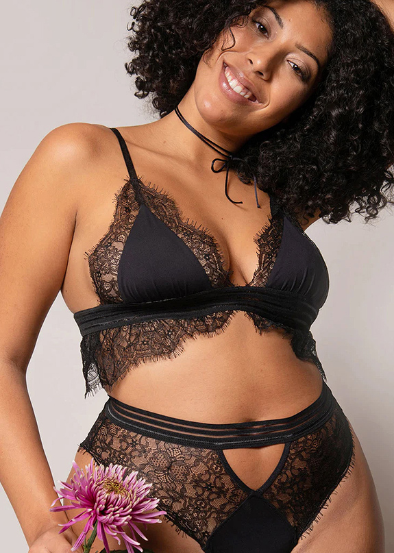 Leonissa Lingerie as featured on Lingerie Briefs