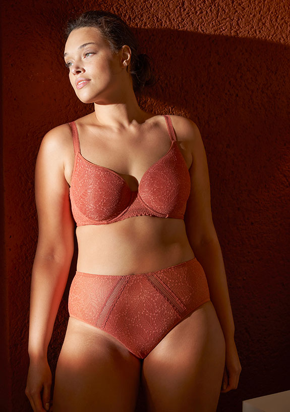 Simone Perele Comete collection as featured on Lingerie Briefs