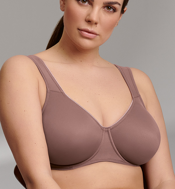 Rosa Faia Twin Seamless Underwire Bra in Berry featured on Lingerie Briefs