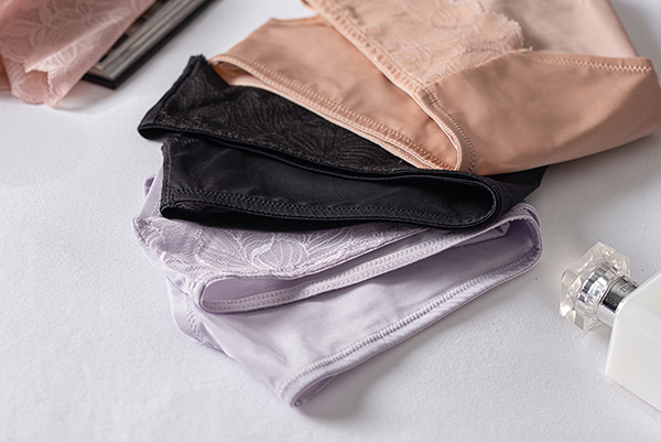 Gemsli's Graceful Lace Panties featured on Lingerie Briefs