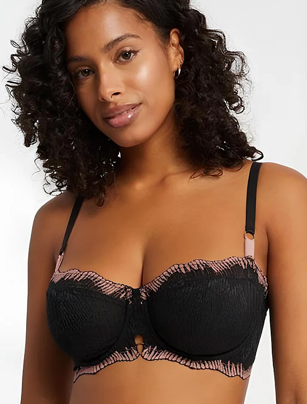 Montelle Dolce Vita Keyhole Balconette Bra featured on Lingerie Briefs