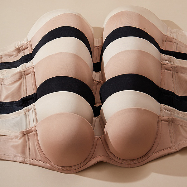 Wacoal Comfort First Strapless Bra featured on Lingerie Briefs