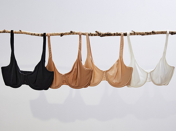 Wacoal Ever Flexing™ Underwire Bra featured on Lingerie Briefs