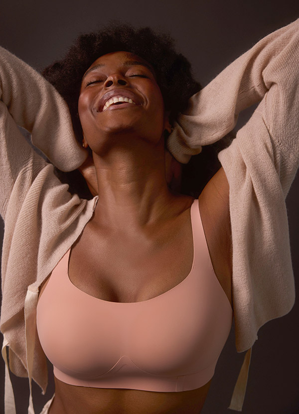 Evelyn & Bobbie Structured Scoop Bra as featured on Lingerie Briefs