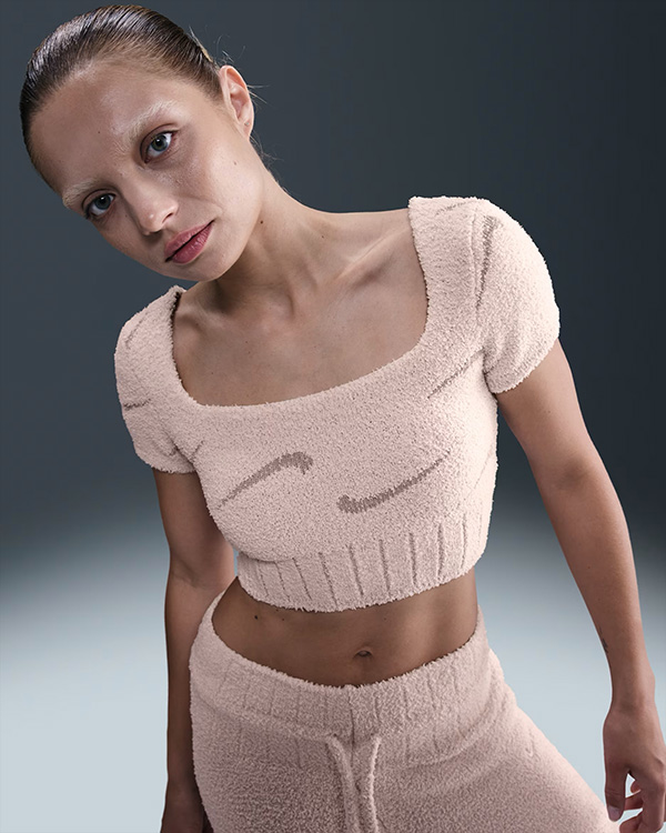 Mare di Moda 2027 trend show designer NIKE as featured on Lingerie Briefs Mare di Moda 2027 trend show designer NIKE as featured on Lingerie Briefs