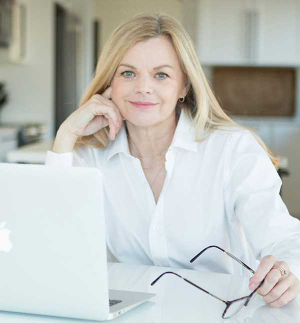 Niki Baratta, former VP at Victoria's Secret, starting over - featured on Lingerie Briefs