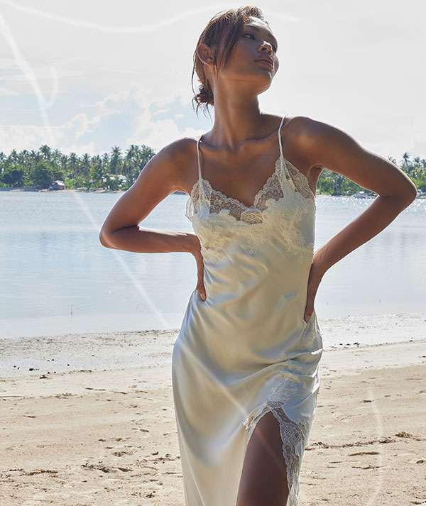 Natori Bridal, Honeymoon and Lifestyle Lingerie in silk, satin and lace as featured on Lingerie Briefs