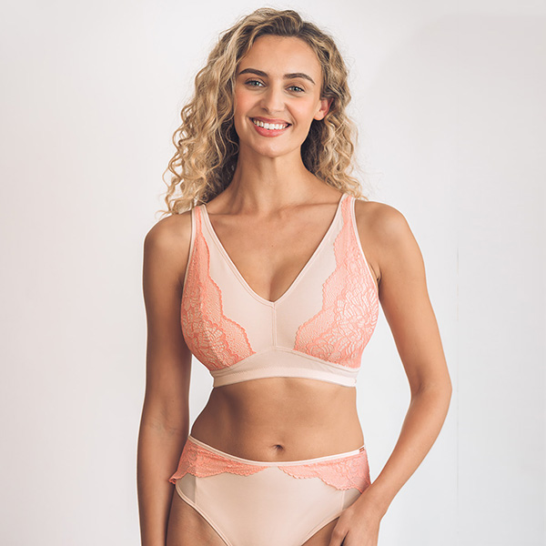 Royce bra featured on Lingerie Briefs article by Asi Efros