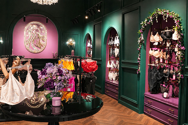 Nanaya, Saudi Arabia's lingerie boutique featured on Lingerie Briefs Nanaya, Saudi Arabia's lingerie boutique featured on Lingerie Briefs